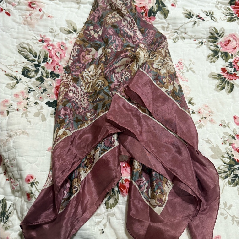 Vintage silk  Scarf with Mauve Trim